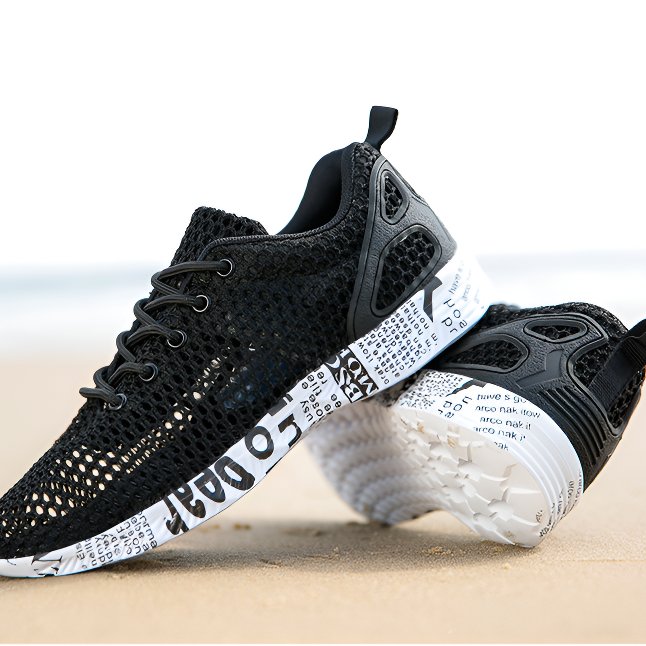 男性と女性の靴夏のアウトドアスポーツシューズ軽量メッシュアッパーカバー中空の通気性のある穴川を捕まえるスポーツシューズ夏の通気性軽量スポーツシューズ 男性と女性の靴夏のアウトドアスポーツシューズ軽量メッシュアッパーカバー中空の通気性のある穴川を捕まえるスポーツシューズ夏の通気性軽量スポーツシューズ