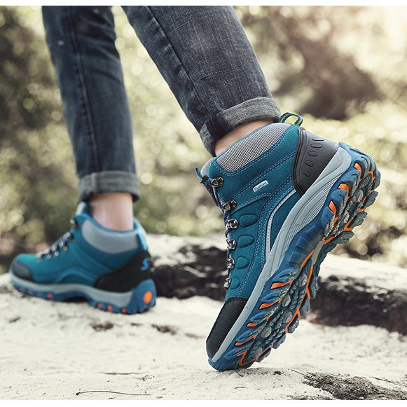 カップル向けの滑り止めアウトドアスノーブーツ   ベルベットの暖かいハイキングシューズ   秋と冬の必需品